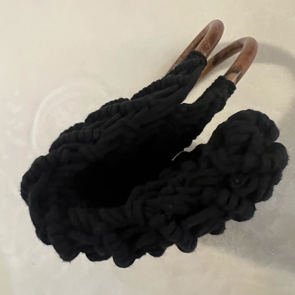 🩷Sigrid Olsen | Bags |...
Poshmark Handwoven Black Macramé Tote Wooden Handle🩷